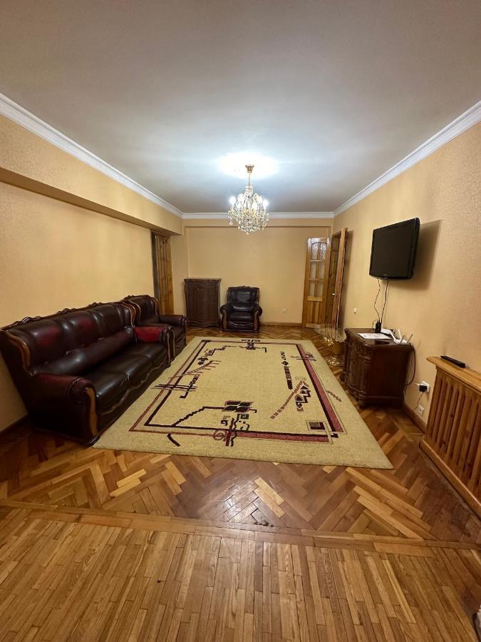 Апартаменты У Парка Голубые Купола И Цум Apartments At Blue Dome Park 塔什干 外观 照片
