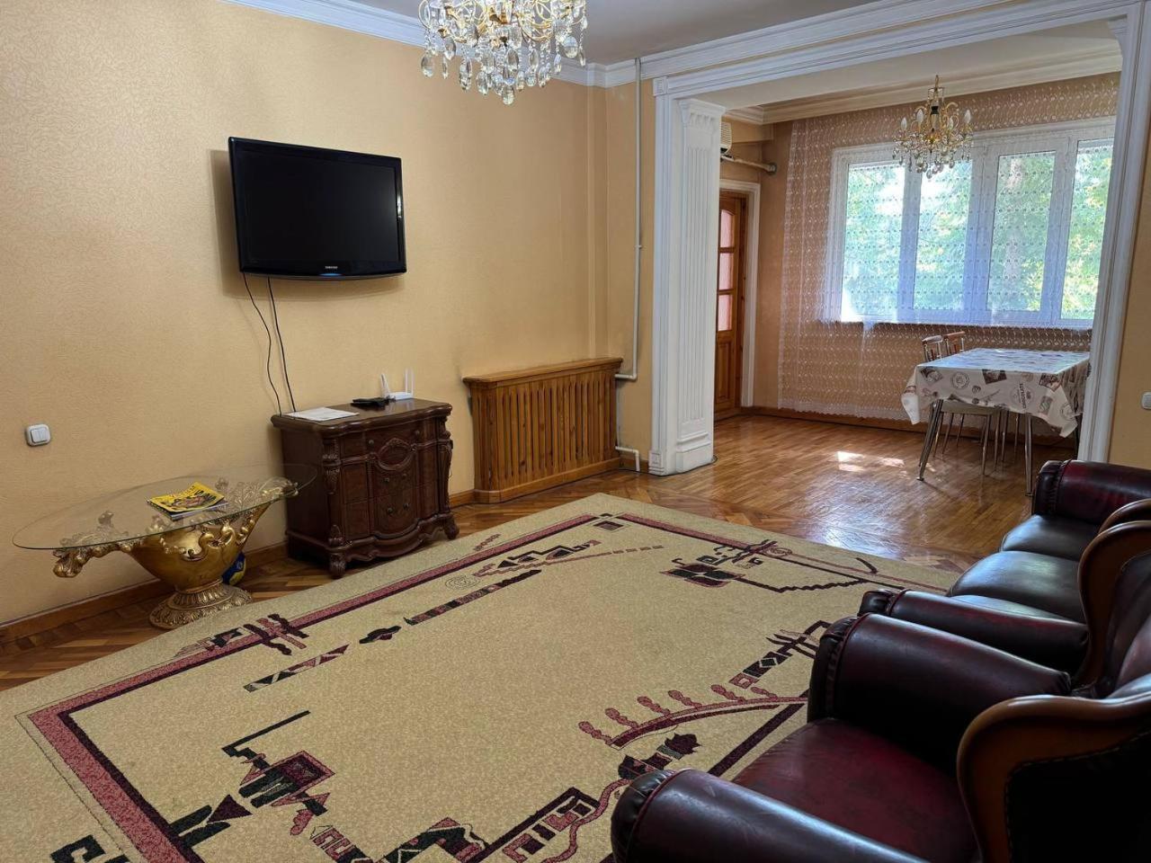 Апартаменты У Парка Голубые Купола И Цум Apartments At Blue Dome Park 塔什干 外观 照片